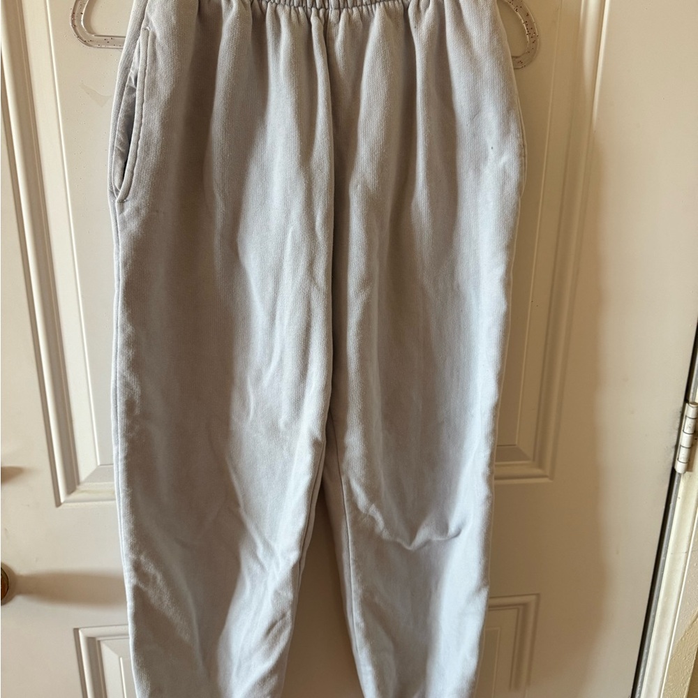 Brandy Melville Rosa Sweatpants